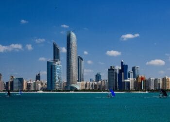 Greengage Executes First Exterior Debt Transaction on Coinbase Diamond with ADGM